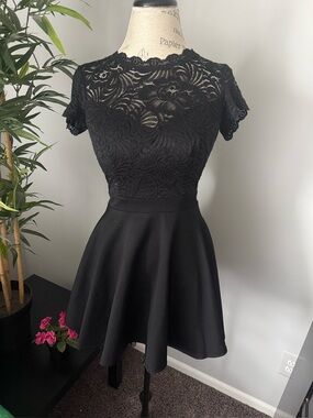 BEBE Dress size small women Fit Flare Black Womens lace vintage